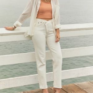 Abercrombie Crossover Waist High Rise Dad Jeans